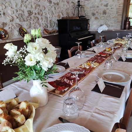 Corte Davini Agriturismo مونزامبانو المظهر الخارجي الصورة
