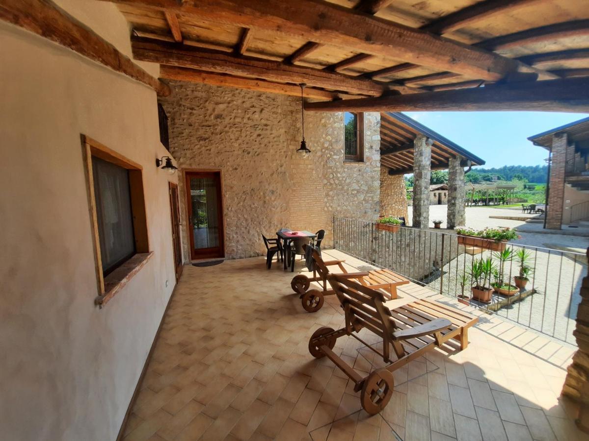 Corte Davini Agriturismo مونزامبانو المظهر الخارجي الصورة