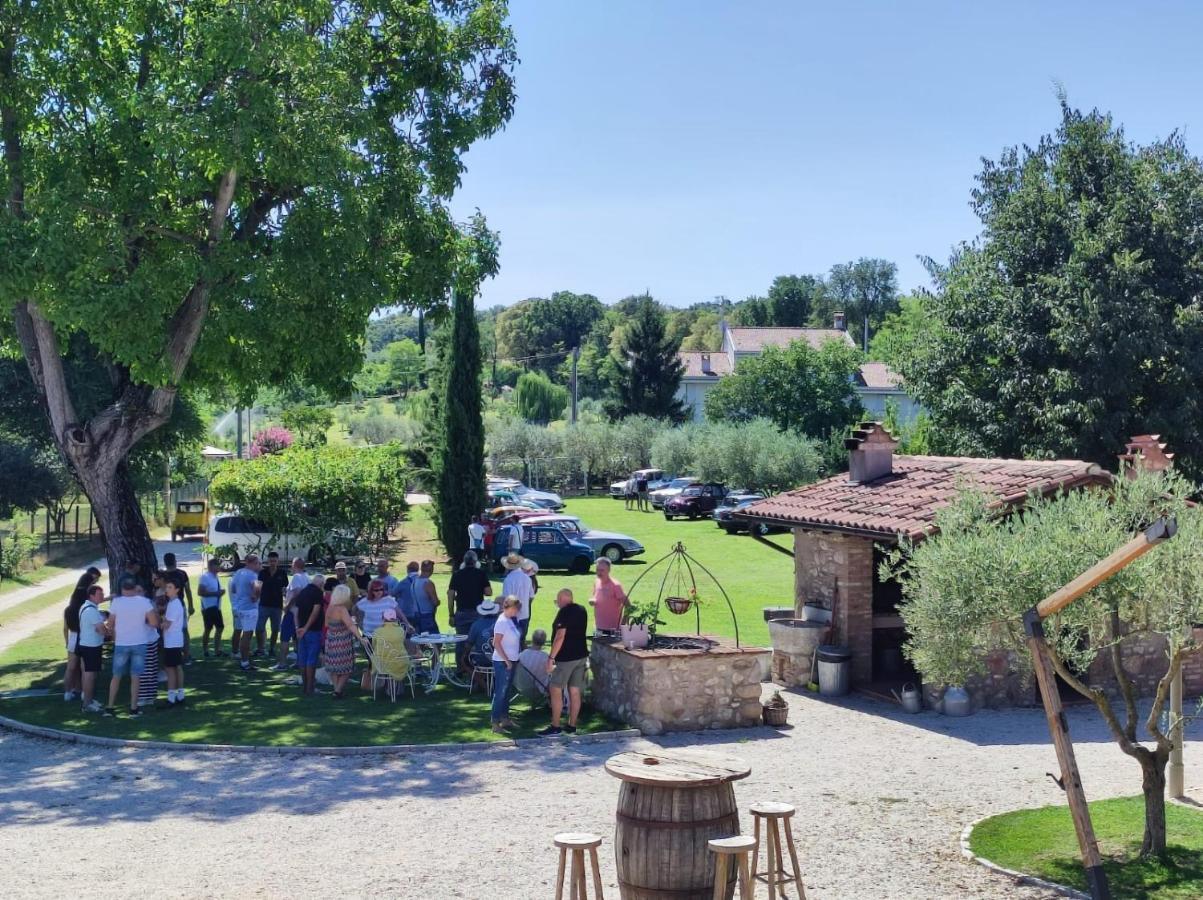 Corte Davini Agriturismo مونزامبانو المظهر الخارجي الصورة