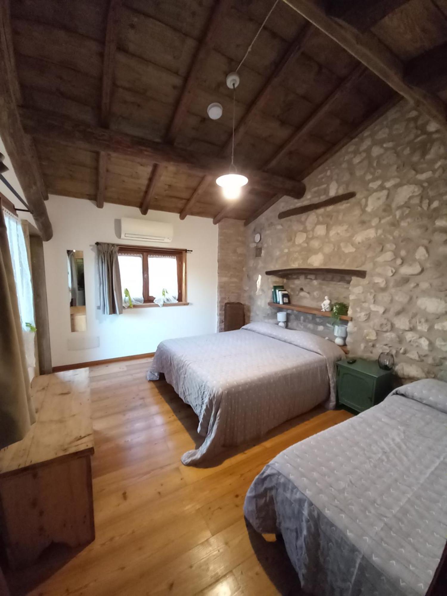 Corte Davini Agriturismo مونزامبانو المظهر الخارجي الصورة